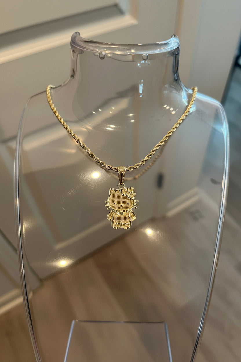mini hello kitty necklace ♡