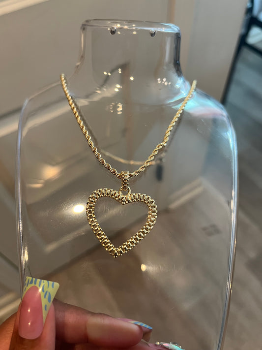 heart necklace ♡