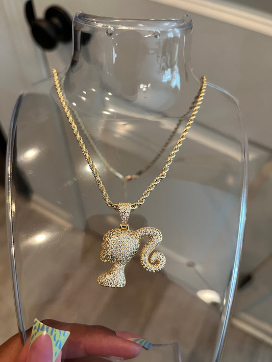 Barbie necklace ♡